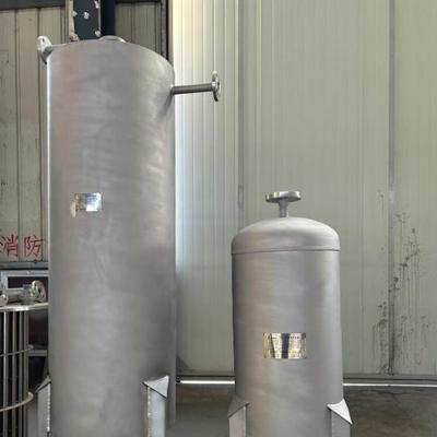 Zbiornik na paliwo 10000-50000L przeznaczony do transportu ropy naftowej