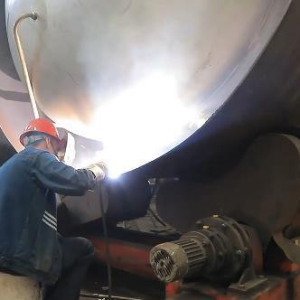 Zbiornik do przechowywania ropy naftowej o pojemności 500L-30000L z zaworem obniżającym ciśnienie 16 barów