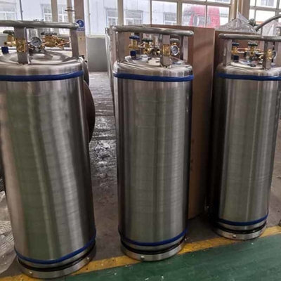 Pionowy kriogeniczny cylinder Dewara izolowany aluminiowy zbiornik azotu próżniowego
